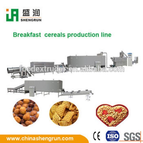 Crunchy breakfast cereal processing extruder making machine